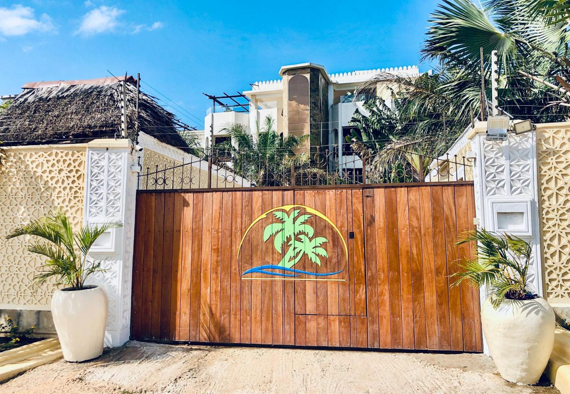 Amani Luxury Apartments Mombasa Exterior photo
